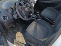 Usata Fiat Punto Lounge 69 CV (50 kW) 2016 Bianco Berlina