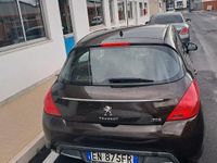 Usata Peugeot 308 Active 92 CV (67 kW) 2012 Marrone Berlina