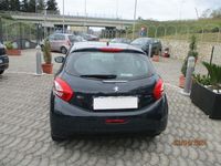 usata Peugeot 208 1.4 VTi 95 CV 5p. GPL Allure