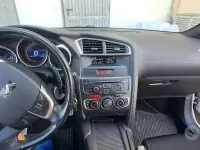 Usata DS Automobiles DS4 So Chic 111 CV (81 kW) 2011 Bianco Berlina