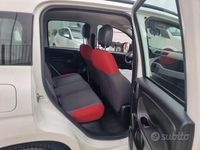 Usata Fiat Panda Easy 74 CV (54 kW) 2015 Bianco Utilitaria