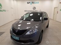 Usata Lancia Ypsilon Silver 70 CV (51 kW) 2023 Grigio Utilitaria