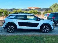 Usata Citroën C4 Cactus Shine 92 CV (67 kW) 2015 Bianco Utilitaria