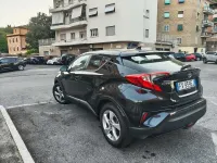 Usata Toyota C-HR Lounge 98 CV (72 kW) 2019 Nero SUV
