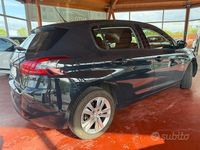 Usata Peugeot 308 99 CV (72 kW) 2018 Blu Berlina