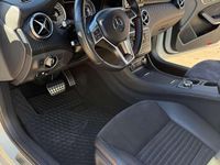 Usata Mercedes A180 Premium 122 CV (89 kW) 2014 Bianco Berlina