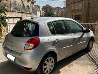 Usata Renault Clio II 75 CV (55 kW) 2010 Grigio Berlina