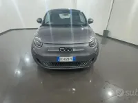 Używany Fiat 500e Icon 42 kW (58 KM) 2020 Szary Sedan/Limuzyna