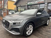 Usata Audi Q8 340 CV (250 kW) 2022 Grigio SUV
