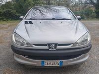 Usata Peugeot 206 CC 109 CV (80 kW) 2002 Grigio Cabrio