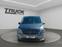 Usata Mercedes Vito 190 CV (139 kW) 2019 Blu grigio Furgone