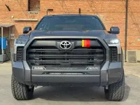Nuova Toyota Tundra SR 394 CV (289 kW) 2025 Grigio Pick-up
