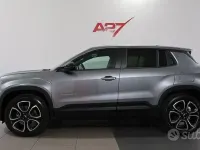 Nuova Jeep Avenger Summit 110 CV (80 kW) 2026 Grigio scuro SUV
