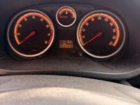 Usata Opel Corsa 80 CV (58 kW) 2008 Nero Utilitaria