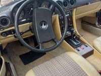 Usata Mercedes SL380 204 CV (150 kW) 1983 Marrone Cabrio