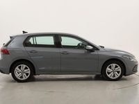 Usata VW Golf VIII Life 110 CV (80 kW) 2022 Berlina