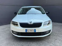 Usata Skoda Octavia Executive 110 CV (80 kW) 2016 Bianco Station wagon