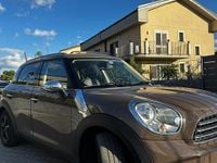 Usata Mini Cooper D Countryman 90 CV (66 kW) 2012 Marrone SUV