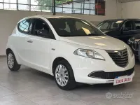 Usata Lancia Ypsilon 69 CV (50 kW) 2013 Bianco Utilitaria