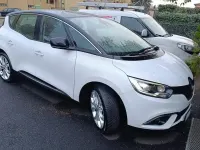 Usata Renault Scénic 120 CV (88 kW) 2020 Monovolume