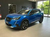 Usata Peugeot 2008 Allure 100 CV (73 kW) 2023 Blu SUV