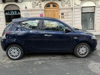 usata Lancia Ypsilon 1.3 MJT 16V 95 CV 5 porte S&S Silver