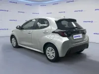 Usata Toyota Yaris Hybrid Active 92 CV (67 kW) 2025 Argento Berlina