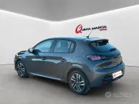 Usata Peugeot 208 Allure 101 CV (74 kW) 2021 Grigio Utilitaria