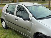 Usata Fiat Punto 2001 Utilitaria