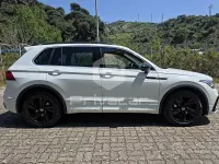 Usata VW Tiguan R-line 150 CV (110 kW) 2021 Bianco SUV