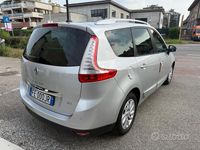 Usata Renault Grand Scénic IV 110 CV (80 kW) 2016 Grigio Monovolume