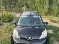 Usata Peugeot 107 68 CV (50 kW) 2007 Nero Utilitaria