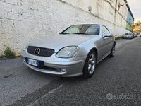 Usata Mercedes SLK200 197 CV (144 kW) 2002 Grigio Cabrio