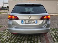 Usata Opel Astra 110 CV (80 kW) 2016 Station wagon