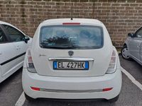 Usata Lancia Ypsilon 69 CV (50 kW) 2012 Bianco Utilitaria