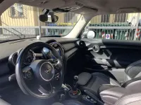 Usata Mini ONE 75 CV (55 kW) 2019 Nero Utilitaria