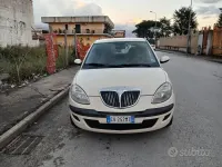 Usata Lancia Ypsilon 60 CV (44 kW) 2005 Nero Utilitaria