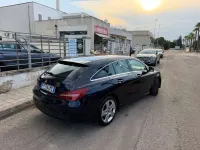 Usata Mercedes CLA180 Shooting Brake Executive 109 CV (80 kW) 2018 Blu/azzurro Station wagon