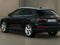 Nuova Audi Q4 e-tron Ambiente 150 kW (204 CV) 2026 Nero mythos metallizzato SUV
