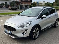 Usata Ford Fiesta Active 86 CV (63 kW) 2018 Grigio Utilitaria