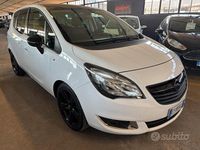 Usata Opel Meriva Cosmo 120 CV (88 kW) 2015 Bianco Monovolume