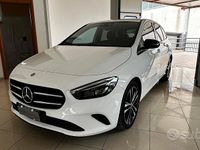 Usata Mercedes B180 Premium 115 CV (84 kW) 2019 Bianco Monovolume