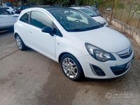 Usata Opel Corsa 86 CV (63 kW) 2012 Bianco Berlina
