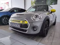 Usata Mini Cooper Coupé 75 kW (102 CV) 2020 Grigio Coupé