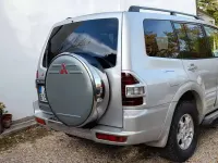Usata Mitsubishi Pajero 160 CV (117 kW) 2001 Argento SUV