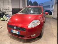 Usata Fiat Grande Punto 90 CV (66 kW) 2006 Rosso Utilitaria