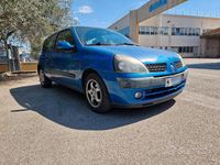 Usata Renault Clio II Authentique 65 CV (47 kW) 2001 Blu Utilitaria