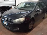 Usata VW Golf VI 105 CV (77 kW) 2011 Nero Utilitaria