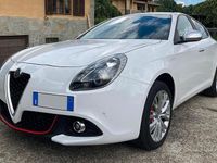 Usata Alfa Romeo Giulietta Distinctive 150 CV (110 kW) 2017 Bianco Utilitaria