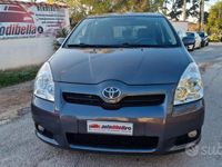 usata Toyota Corolla Verso 2.2 16V D-4D D-Cat